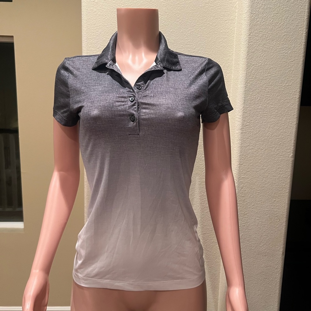 Nike Women's Grey and White Button Down Golf Shirt. Size XS. Great Fit!